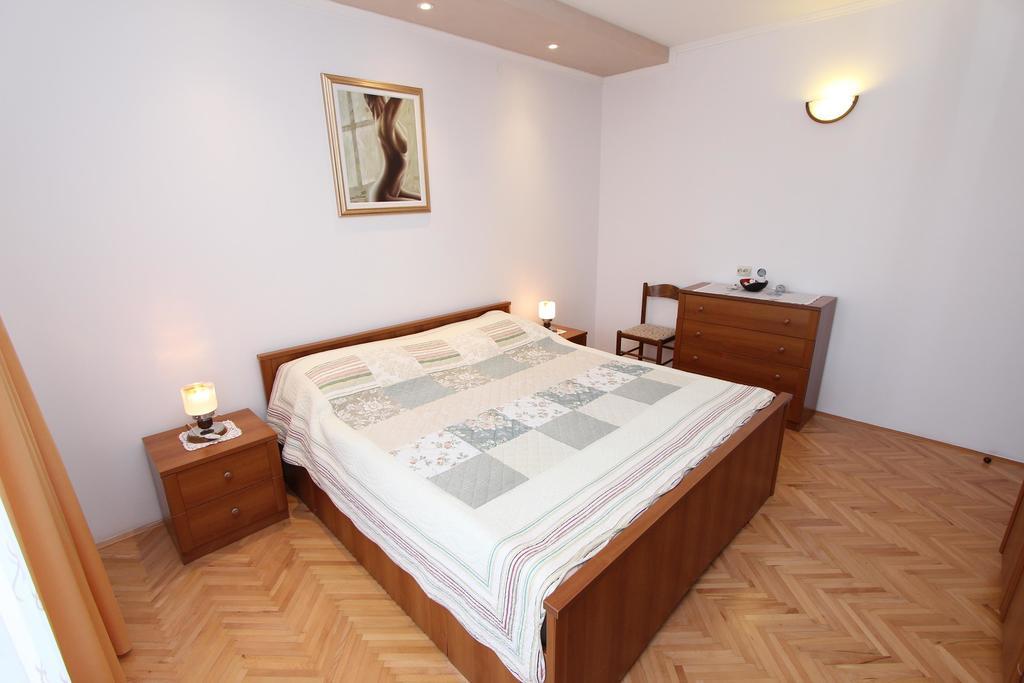Apartments Marlina Rovinj Rum bild