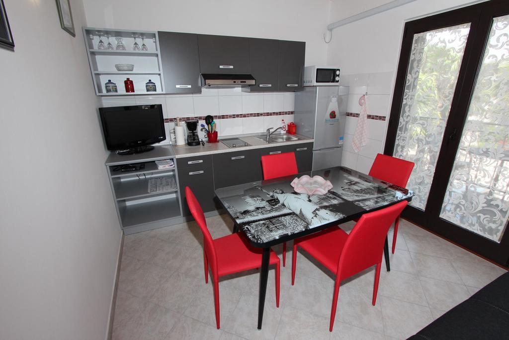 Apartments Marlina Rovinj Exteriör bild